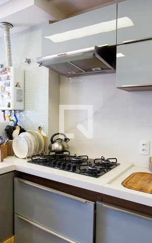 Apartamento à venda com 62m², 2 quartos e 1 vaga Apartamento à venda com 62m², 2 quartos e 1 vagaCozinha