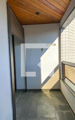 Apartamento à venda com 412m², 4 quartos e 5 vagas Apartamento à venda com 412m², 4 quartos e 5 vagasVaranda da Suíte 1