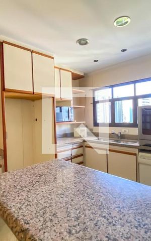 Apartamento à venda com 412m², 4 quartos e 5 vagas Apartamento à venda com 412m², 4 quartos e 5 vagasCozinha