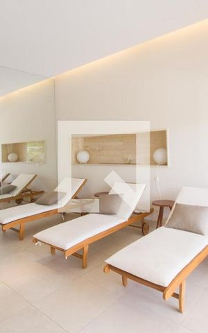 Apartamento à venda com 102m², 2 quartos e 2 vagasMassagem