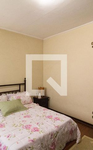 Casa à venda com 215m², 3 quartos e 1 vagaSuíte