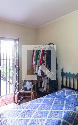 Casa à venda com 215m², 3 quartos e 1 vagaQuarto 2