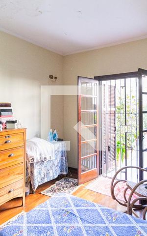 Casa à venda com 215m², 3 quartos e 1 vagaQuarto 2
