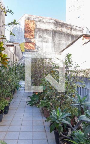 Casa à venda com 215m², 3 quartos e 1 vagaQuintal