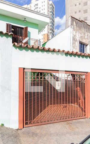Casa à venda com 215m², 3 quartos e 1 vagaFachada