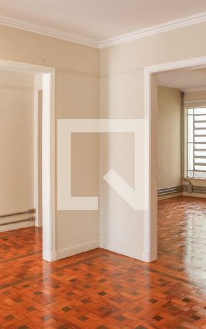 Casa para alugar com 449m², 4 quartos e 5 vagas Casa para alugar com 449m², 4 quartos e 5 vagasSala