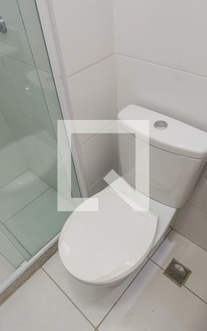 Apartamento à venda com 61m², 2 quartos e 1 vaga Apartamento à venda com 61m², 2 quartos e 1 vagaBanheiro Social