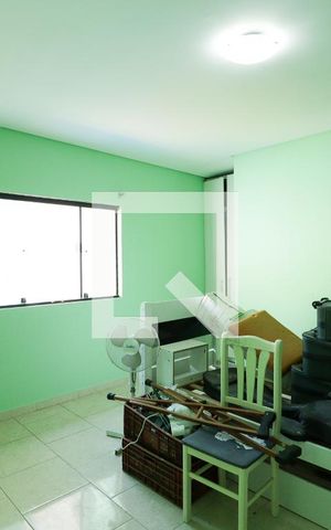 Casa à venda com 500m², 4 quartos e 16 vagasSuíte dos Fundos