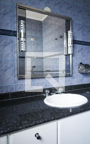 Casa à venda com 500m², 4 quartos e 16 vagasBanheiro Social