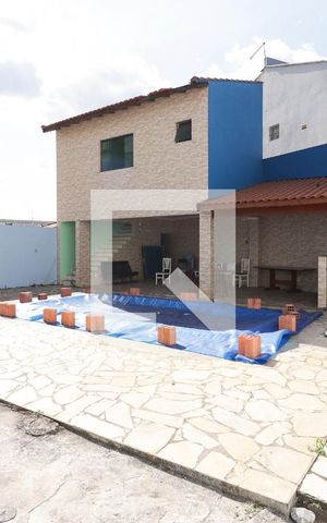 Casa à venda com 500m², 4 quartos e 16 vagasChurrasqueira e piscina