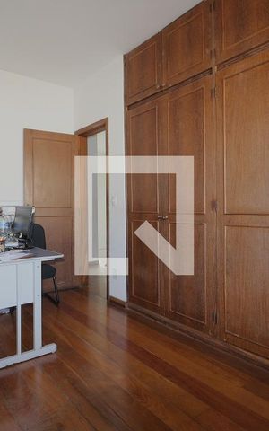 Casa à venda com 277m², 4 quartos e 8 vagasQuarto 1