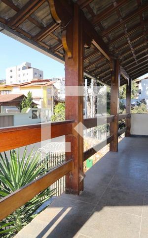 Casa à venda com 277m², 4 quartos e 8 vagasVaranda da Sala