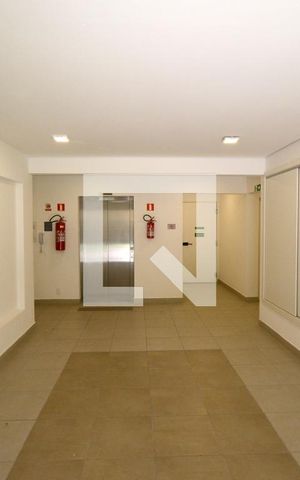 Apartamento à venda com 40m², 1 quarto e sem vagaHall social