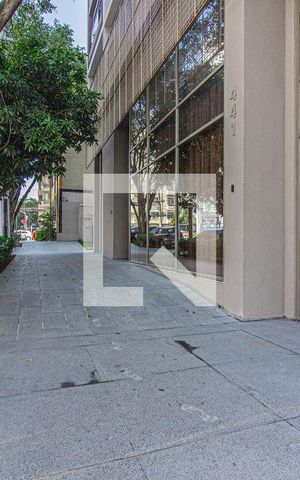 Apartamento para alugar com 38m², 1 quarto e sem vaga Apartamento para alugar com 38m², 1 quarto e sem vagaEntrada