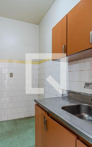 Apartamento à venda com 46m², 1 quarto e sem vagaCozinha e Área de Serviço