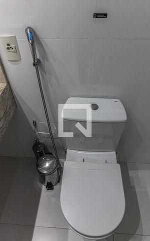 Apartamento à venda com 67m², 2 quartos e 1 vaga Apartamento à venda com 67m², 2 quartos e 1 vagaSuíte 1 - Banheiro