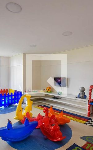 Apartamento para alugar com 126m², 3 quartos e 2 vagas Apartamento para alugar com 126m², 3 quartos e 2 vagasÁrea comum