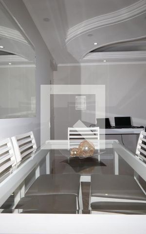Apartamento à venda com 50m², 2 quartos e 1 vagaSala de Jantar