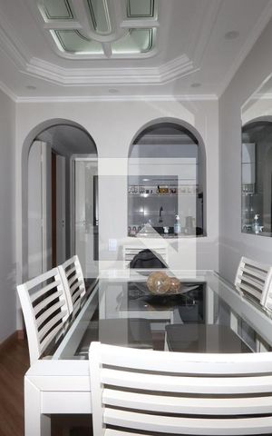 Apartamento à venda com 50m², 2 quartos e 1 vagaSala de Jantar