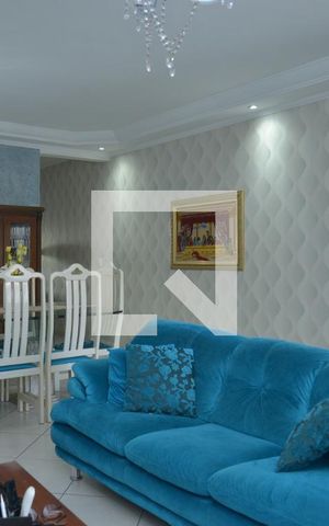 Casa à venda com 300m², 3 quartos e 4 vagasSala