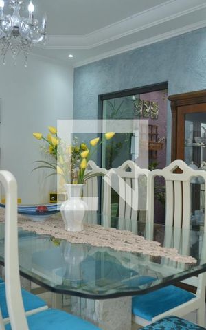 Casa à venda com 300m², 3 quartos e 4 vagasSala de Jantar