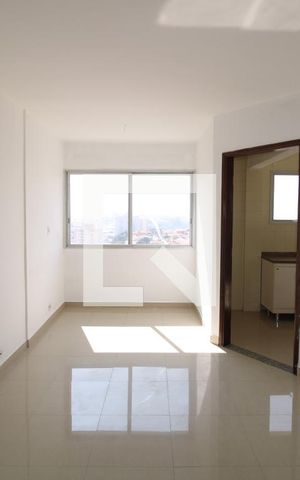 Apartamento para alugar com 52m², 2 quartos e 1 vagaSala