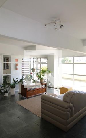 Apartamento para alugar com 52m², 2 quartos e 1 vagaHall social
