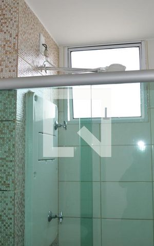 Apartamento à venda com 46m², 2 quartos e 1 vagaBanheiro Social