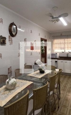 Apartamento para alugar com 149m², 4 quartos e 1 vagaCozinha