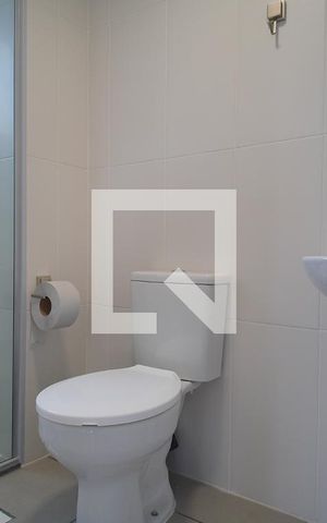 Apartamento para alugar com 58m², 2 quartos e 1 vaga Apartamento para alugar com 58m², 2 quartos e 1 vagaBanheiro