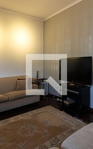 Casa à venda com 325m², 3 quartos e 4 vagas Casa à venda com 325m², 3 quartos e 4 vagassala