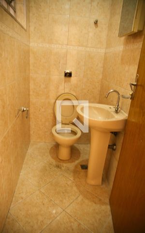 Casa à venda com 280m², 3 quartos e 2 vagasLavabo da Cozinha