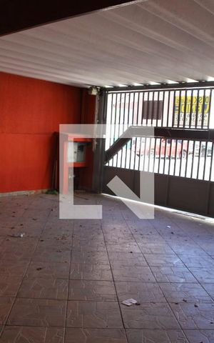 Casa à venda com 280m², 3 quartos e 2 vagasGaragem