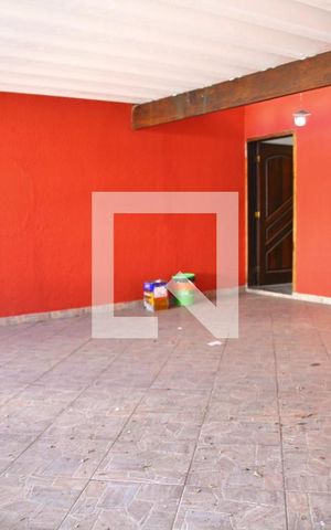 Casa à venda com 280m², 3 quartos e 2 vagasGaragem