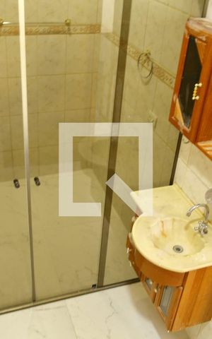 Casa à venda com 280m², 3 quartos e 2 vagasBanheiro Social