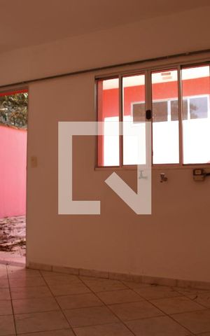 Casa à venda com 280m², 3 quartos e 2 vagasQuarto Serviço/Edícula
