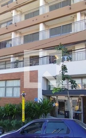 Studio à venda com 28m², 1 quarto e sem vaga Studio à venda com 28m², 1 quarto e sem vagaFachada