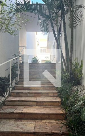 Casa para alugar com 430m², 5 quartos e 3 vagasÁrea Externa