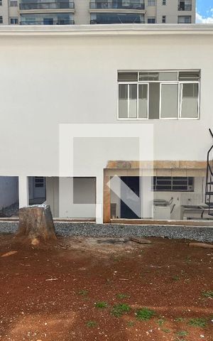 Casa para alugar com 430m², 5 quartos e 3 vagasQuintal