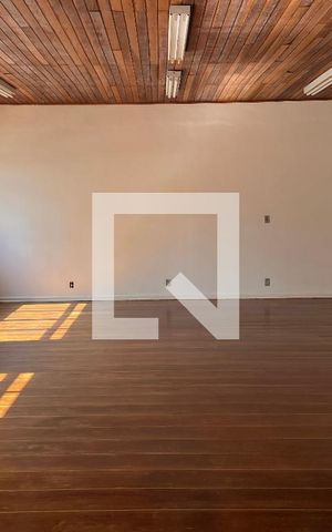 Casa para alugar com 430m², 5 quartos e 3 vagasEdícula/Salão