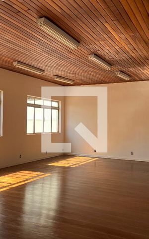 Casa para alugar com 430m², 5 quartos e 3 vagasEdícula/Salão