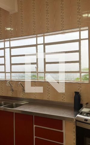 Casa para alugar com 430m², 5 quartos e 3 vagasCozinha
