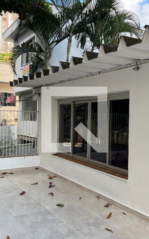 Casa para alugar com 430m², 5 quartos e 3 vagasÁrea Externa