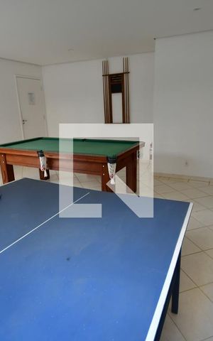 Apartamento para alugar com 60m², 2 quartos e 1 vagaÁrea comum - Espaço para Jogos