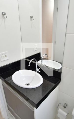 Apartamento para alugar com 60m², 2 quartos e 1 vagaBanheiro