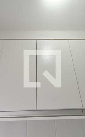 Apartamento para alugar com 60m², 2 quartos e 1 vagaÁrea de Serviço - Armário