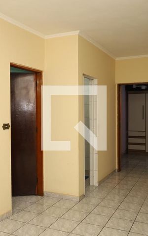 Casa à venda com 94m², 2 quartos e 2 vagasSala 2
