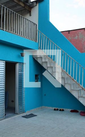 Casa à venda com 94m², 2 quartos e 2 vagasÁrea Externa