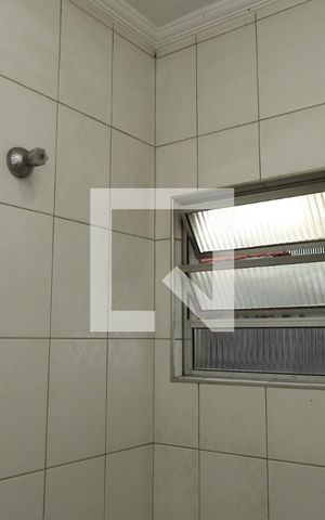 Casa à venda com 94m², 2 quartos e 2 vagas Banheiro 2