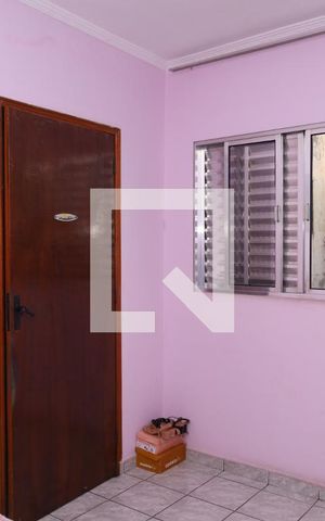 Casa à venda com 94m², 2 quartos e 2 vagasQuarto 1